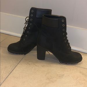 Heeled timberland boots